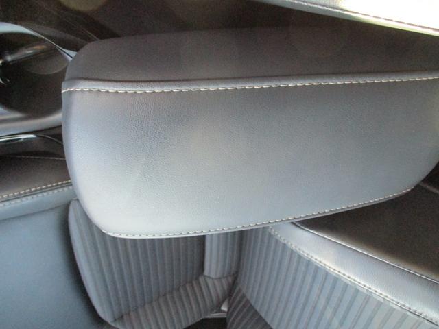 カローラツーリング ハイブリッド　ダブルバイビー　モデリスタエアロ　ＴＲＤ１８インチＡＷ　純正ディスプレイオーディオ　トヨタセーフティセンス　レーダークルーズコントロール　バックカメラ　ステアリングヒーター　ハーフレザーシート　シートヒーター（26枚目）