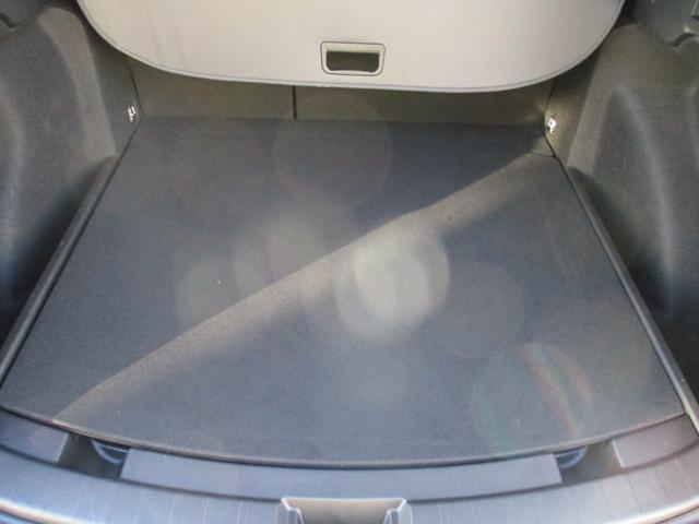 カローラツーリング ハイブリッド　ダブルバイビー　モデリスタエアロ　ＴＲＤ１８インチＡＷ　純正ディスプレイオーディオ　トヨタセーフティセンス　レーダークルーズコントロール　バックカメラ　ステアリングヒーター　ハーフレザーシート　シートヒーター（48枚目）