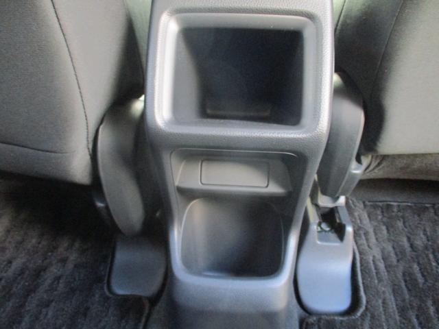 ヴェゼル Ｇ　純正エアロ　ギャザーズワイドナビ　フルセグ　バックモニター　ブルートゥース　ＣＤ・ＤＶＤ再生　ビルトインＥＴＣ　ＵＳＢ　ワイヤレス充電　ブレーキＨＯＬＤ　追従型クルコン　レーンキープ　コーナーセンサー（25枚目）