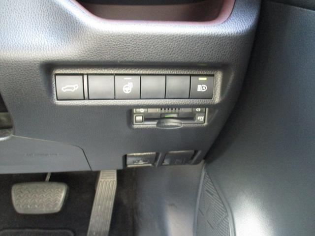 ＲＡＶ４ Ｇ　Ｚパッケージ　管理ユーザー下取り車　４ＷＤ　デジタルインナーミラー　前後ドラレコ　純正ナビ　フルセグ　ＴＶキット　ブルートゥース　ＣＤ・ＤＶＤ再生　ビルトインＥＴＣ　パワーバックドア　純正１９アルミ　黒革シート（32枚目）