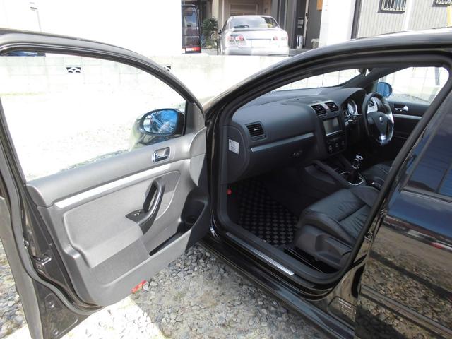 GTI 本革シート BBS18インチアルミホイール フルセグナビ(43枚目)