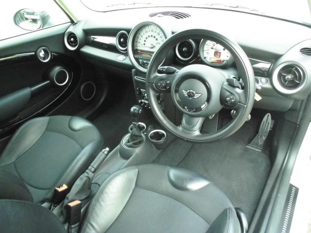 クーパーS JCW SPORTSパッケージ ダブルサンルーフ クルーズコントロール パドルシフト 純正17インチアルミホイール ハーフレザーシート ICターボ ADVAN FLEVA(62枚目)