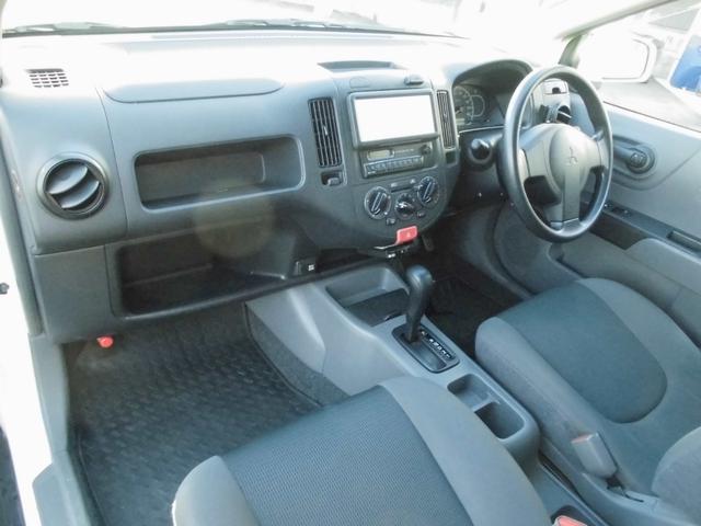 ランサーカーゴ １６Ｍ　４ＷＤ　ケンウッドドライブレコーダー　ＥＴＣ　スタッドレスタイヤ付（5枚目）