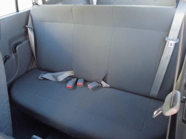 ランサーカーゴ １６Ｍ　４ＷＤ　ケンウッドドライブレコーダー　ＥＴＣ　スタッドレスタイヤ付（33枚目）