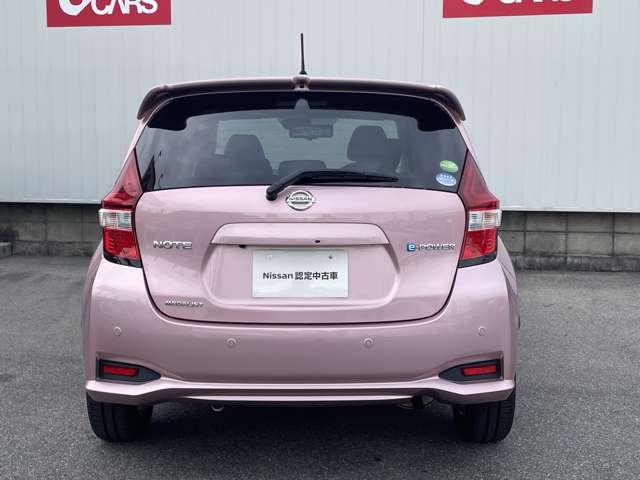 ノート e-パワー メダリスト 純正ナビ 全方位カメラ コーナーセンサー エマージェンシーブレーキ   踏み間違い防止アシスト LEDヘッドランプ 純正ドラレコ(3枚目)