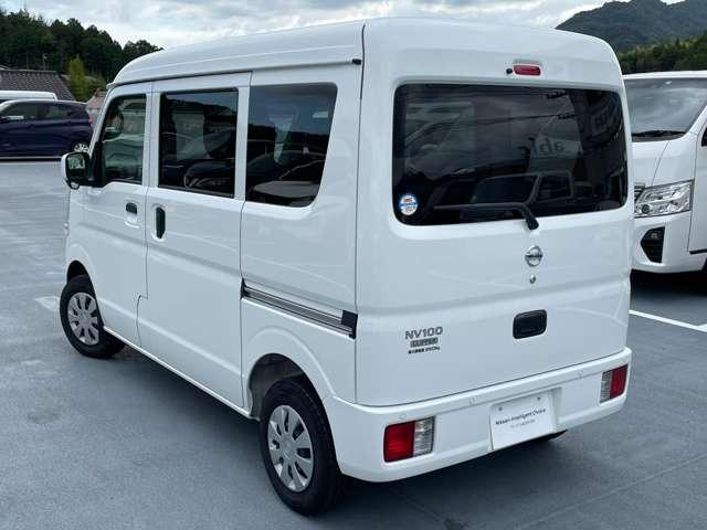 DX GLパッケージ 4AT車 ★★ エマージェンシーブレーキ CDチューナー キーレス ★★(8枚目)