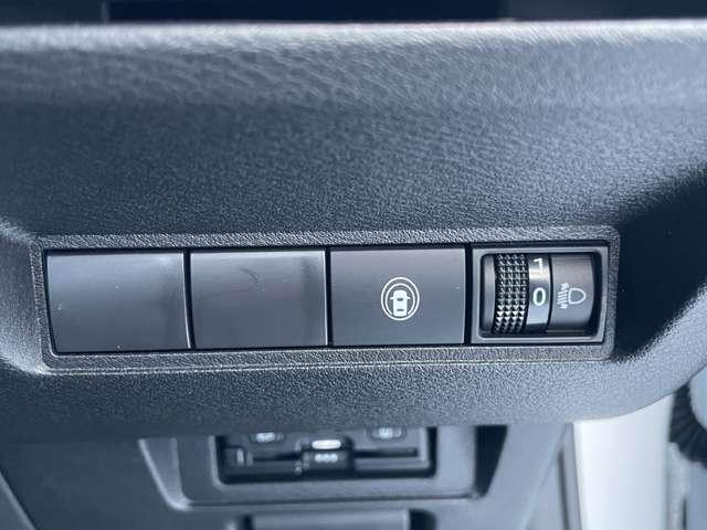 ノート X ★自動(被害軽減)ブレーキ★踏み間違い衝突防止★車線逸脱警報★アラウンドモニター★メモリーナビ★フルセグTV★LEDライト★ドラレコ★(19枚目)