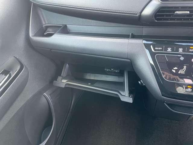 デイズ ハイウェイスター X 純正大画面ナビ★ドラレコ★ETC★アラウンドビューモニター★SOSコール★LEDヘッドライト&フォグ★衝突被害軽減ブレーキ(19枚目)