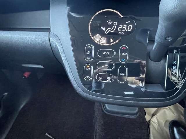 ☆　オートエアコンついてます。温度調整・風量調整も自動でしてくれますから想像以上に便利な装備なんですよ（＾○＾）　☆