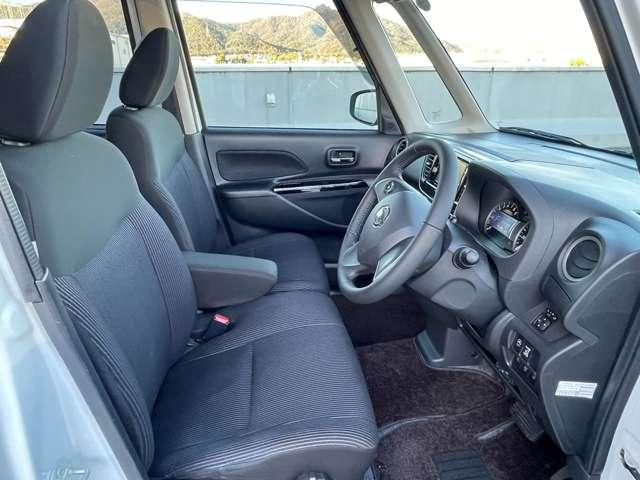 ♪落ち着いた基調のインテリアデザイン！ドライブは楽しく、気分も明るくなりますね♪