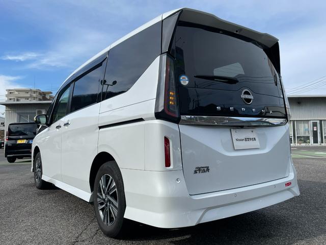 ���@���Ёu���[�U�[���r���[�v�����m�F���������B��X�̂��q�l���̎p���E���S�������[��������������̂Ǝv���܂��@��