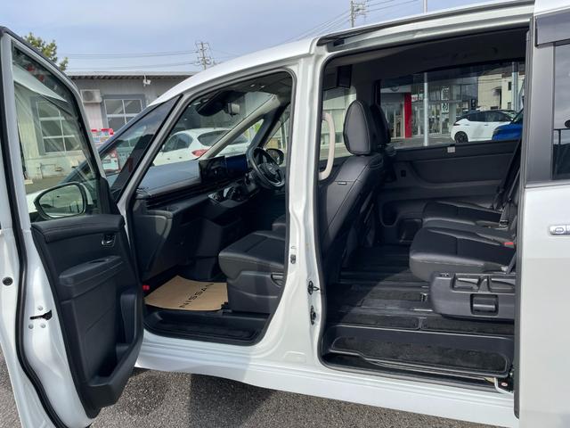 ���@���Ёu���[�U�[���r���[�v�����m�F���������B��X�̂��q�l���̎p���E���S�������[��������������̂Ǝv���܂��@��