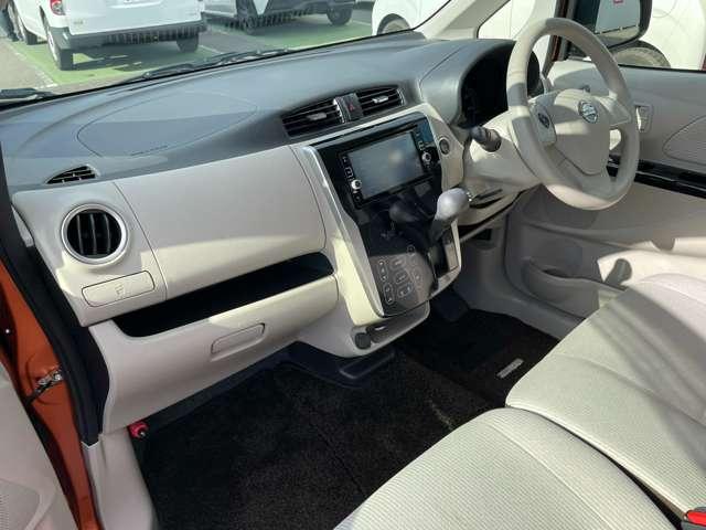 �g������̗ǂ��C���p�l�f�U�C�����X�C�b�`�Ȃǂ̑��쐫���o�b�`���ł����