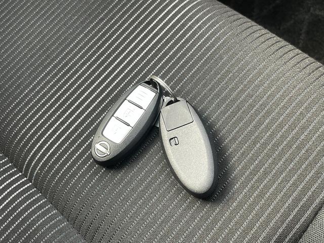 ���@�y�v�b�V���G���W���X�^�[�^�[�z�@�X�C�b�`���������̊ȒP�X�^�[�g�@�X�ɃG���W���C���r���C�U�[�ɂ��ԗ��̓���h�~�@�\�����߂Ă��܂��@��