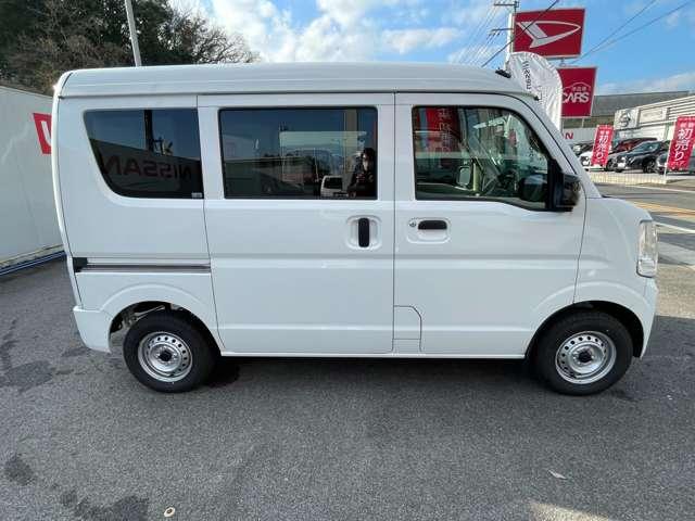 日産 ＮＶ１００クリッパーバン