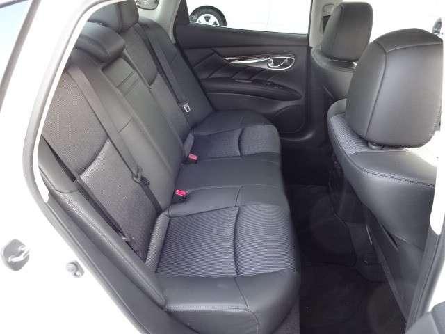 3.5 弊社試乗車 ナビ バックM(15枚目)