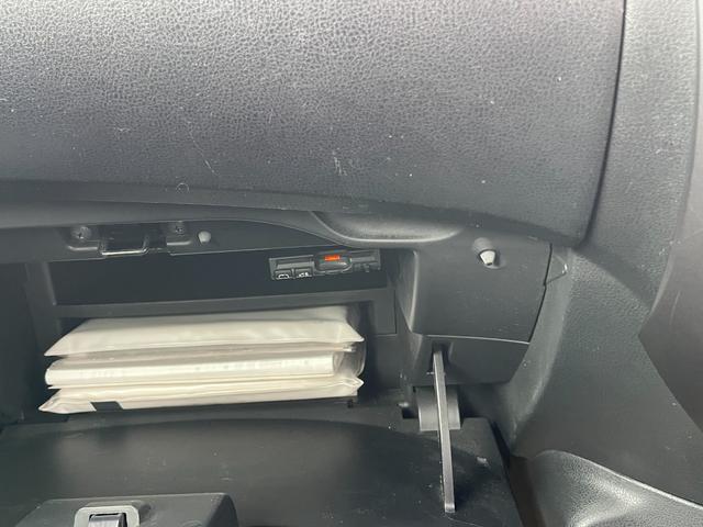 ノート e-パワー X 1.2 e-POWER X 下取り車 純正ナビ(MM318D-W) DVD再生 ミュージックサーバー Bluetooth アラウンドビューカメラ ETC スマートルームミラー インテリジェントキー(31枚目)