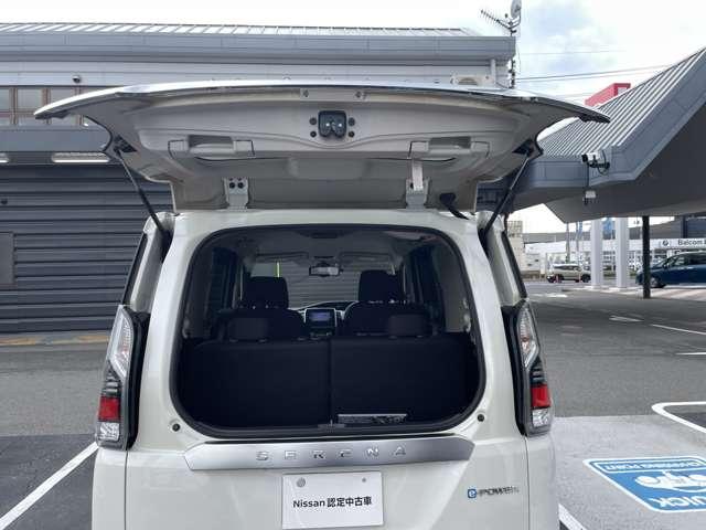 セレナ ｅ－パワー　ＸＶ　１．２　ｅ－ＰＯＷＥＲ　ＸＶ　プロパイロット　純正ナビ（ＭＭ３１８Ｄ－Ｗ）Ｂｌｕｅｔｏｏｔｈ　ミュージックサーバー　ＥＴＣ２．０　ドライブレコーダー　ＵＳＢ　ハイビームアシスト　ハンドルヒーター（15枚目）