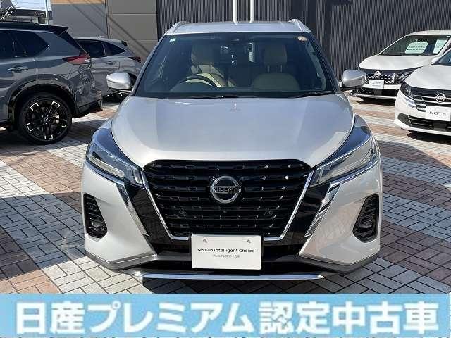 キックス X FOUR ツートーンインテリアエディション 1.2 X FOUR ツートーン インテリアエディション(e-POWER) 4WD プロパイロット ETC2.0 アラウンドビューカメラ LEDヘッドライト ハイビームアシスハンドル・シートヒーター(8枚目)