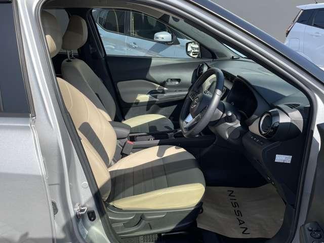 キックス X FOUR ツートーンインテリアエディション 1.2 X FOUR ツートーン インテリアエディション(e-POWER) 4WD プロパイロット ETC2.0 アラウンドビューカメラ LEDヘッドライト ハイビームアシスハンドル・シートヒーター(18枚目)