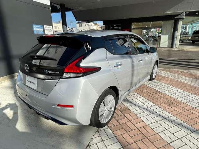 リーフ Ｓ　ハンドル・シートヒーター　ＥＴＣ２．０　純正ナビ　Ｂｌｕｅｔｏｏｔｈ　バックカメラ　ＬＥＤヘッドライト　オートライト　ハイビームアシスト　前後ドラレコ　インテリジェントキー（11枚目）