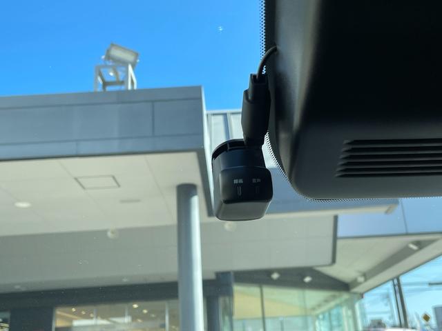 ノート １．２　Ｘ　日産コネクトナビ　プロパイロット　ＥＴＣ２．０　全周囲モニター　スマートルームミラー　Ｂｌｕｅｔｏｏｔｈ　ＵＳＢ　ＨＤＭＩ　ドラレコ前後　ＬＥＤオートライト　衝突防止　踏み間違い防止　禁煙車　インテリジェントキー（31枚目）