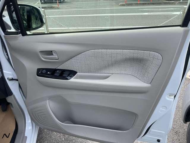 デイズ X ★日産純正大画面ナビ★フルセグTV★全周囲モニター★ETC★ナビ連動ドライブレコーダー★運転支援装置★禁煙車(18枚目)