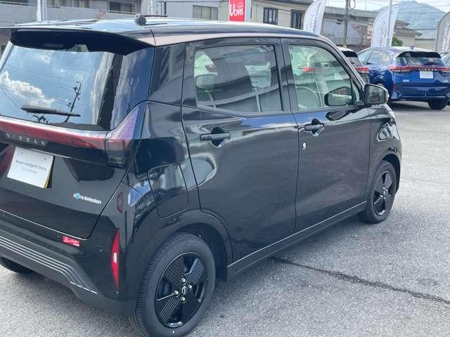 サクラ Ｘ　９０周年記念車　ディスプレイオーディオ　全周囲モニター（8枚目）