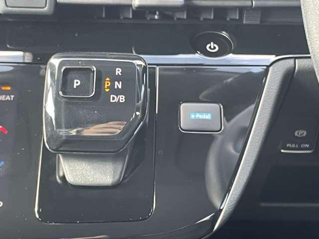 サクラ Ｘ　９０周年記念車　ディスプレイオーディオ　全周囲モニター（20枚目）