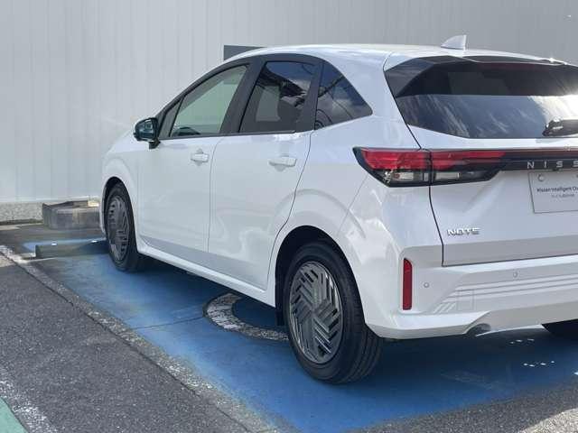 ノート １．２　Ｘ　日産純正ナビ　フルセグＴＶ　全周囲モニター（11枚目）