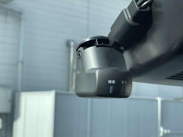 ノート １．２　Ｘ　日産純正ナビ　フルセグＴＶ　全周囲モニター（20枚目）