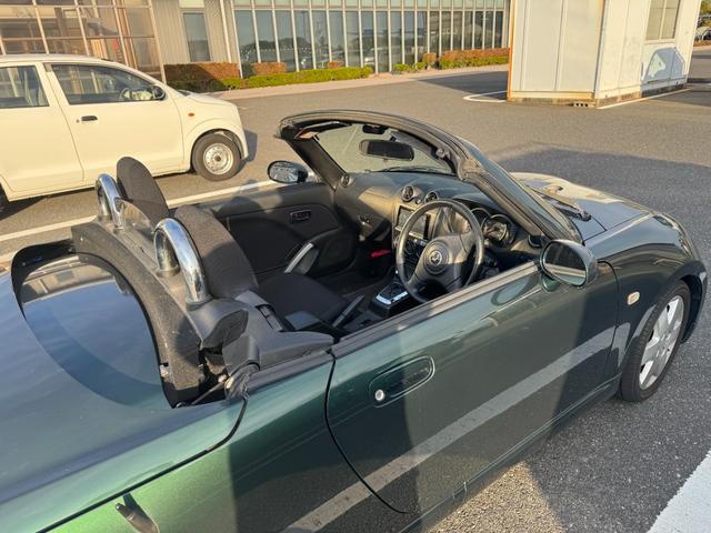 コペン アクティブトップ　ターボ車　運転席助手席エアバック　社外ナビゲーション　ドライブレコーダー　パワーウインドー　ＥＴＣ車載器　運転席エアバッグ　ＡＢＳ　エアコン　パワステ　禁煙　オープン異常なし（26枚目）