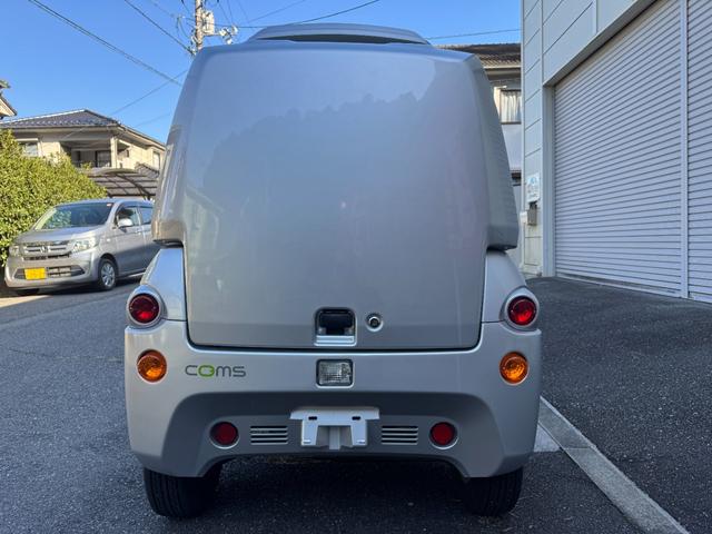トヨタ 　トヨタ　コムス　Ｂ－ＣＯＭ　電気自動車　ミニカー登録　家庭用１００Ｖ充電　アクセサリーソケット（6枚目）