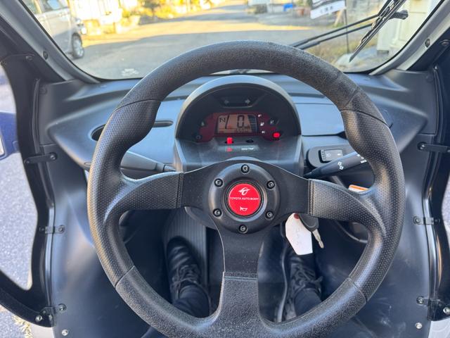 トヨタ 　トヨタ　コムス　Ｂ－ＣＯＭ　電気自動車　ミニカー登録　家庭用１００Ｖ充電　アクセサリーソケット（12枚目）