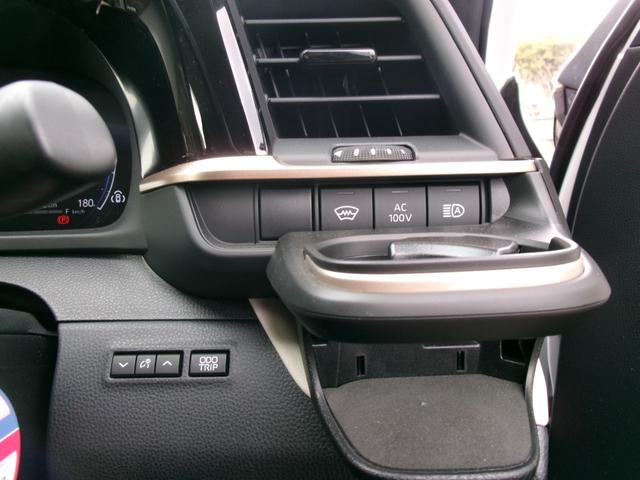 クラウンクロスオーバー Ｇアドバンスド・レザーパッケージ　モデリスタエアロ　純正２１ＡＷ　寒冷地仕様　４ＷＤ　パノラミックビュー　ディスプレイオーディオ　ＴＶ　置くだけ充電　デジタルインナーミラー　ＢＳＭ　フットライト　Ｐシート＆メモリ　ＨＤＭＩ　ＥＴＣ（30枚目）