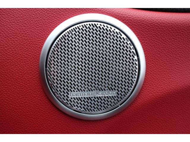 ヴェローチェ 高年式・低走行のVELOCEが入庫致しました。ワンオーナー車でグッドコンディションの1台です!内装はレザーシートでスポーティで高級な雰囲気に仕上げられております。(14枚目)