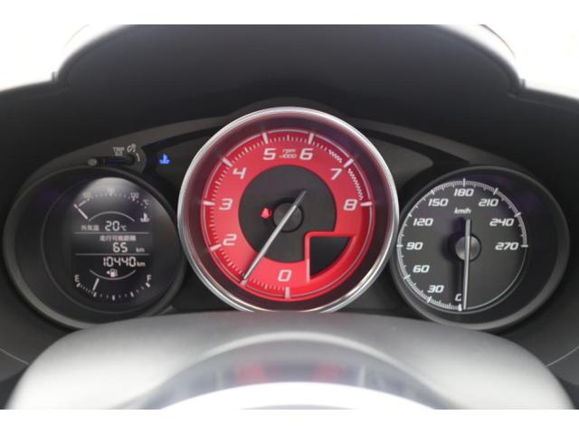 ベースグレード ワンオーナー・認定中古車・禁煙車・6速MT・レッドレザー・ナビゲーション・地デジ・ETC・ハーフボディカバー・走行10500km・パールホワイト(7枚目)