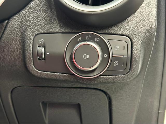 オートヘッドライトスイッチ