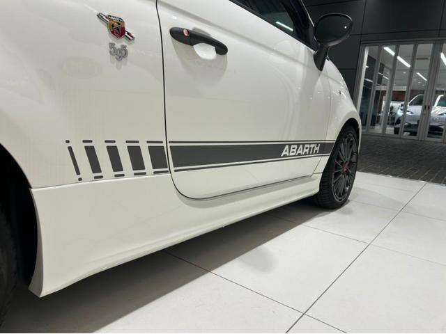 アバルト595 コンペティツィオーネ(20枚目)