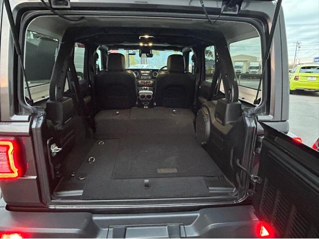 �㕔���Ȃ�|���΂���ɑ�e�ʂ̉ו����ڂ���܂�