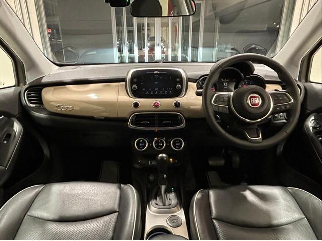 ���œ��ꂳ�ꂽ�V���v���ȃC���X�g�������g�p�l��