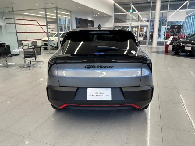 �`���̃R�[�_�g�����J�X�^�C��