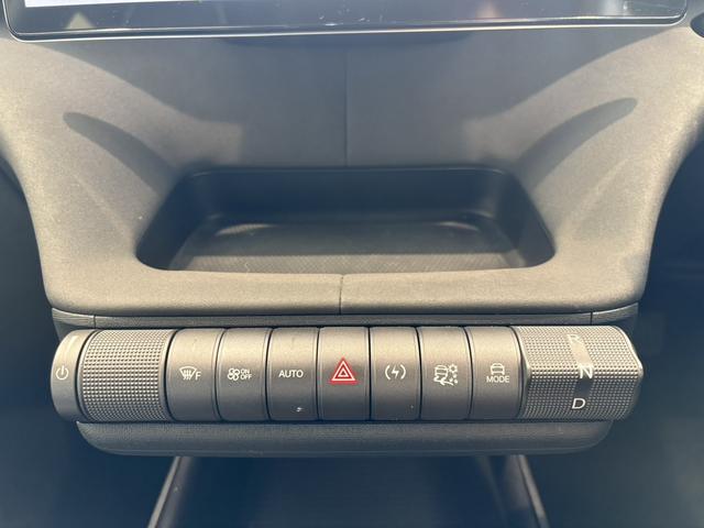 �V�t�g�X�C�b�`�ȂǕ����X�C�b�`��