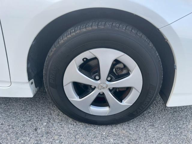 プリウス Ｓ　バックモニター　ＴＶナビ　ＥＴＣ　ＴＶナビ　スマートキー　ドアミラーウインカー（19枚目）