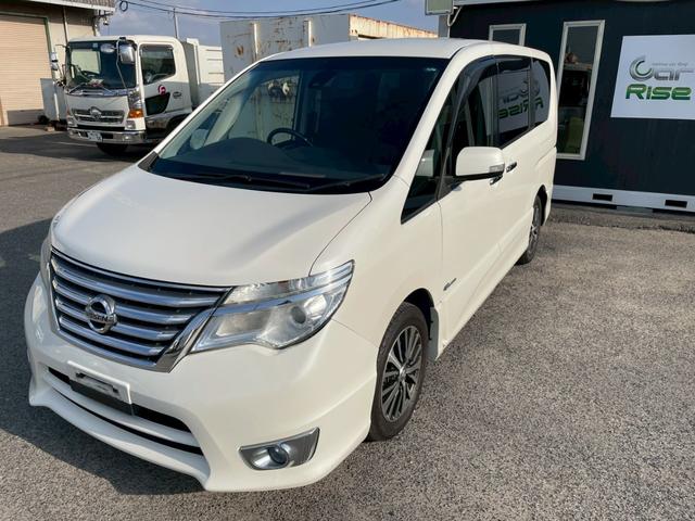 セレナ ハイウェイスター　Ｖセレ＋セーフティＩＩ　ＳＨＶ　両側パワースライドドア　フリップダウンモニター　ＴＶナビ　ＥＴＣ　ＬＥＤライト　プッシュスタート　スマートキー　クルーズコントロール　バックモニター（4枚目）