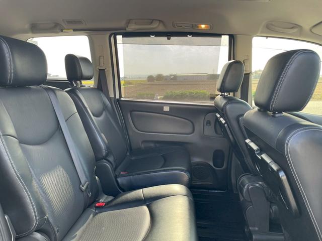 セレナ ハイウェイスター　Ｖセレ＋セーフティＩＩ　ＳＨＶ　両側パワースライドドア　フリップダウンモニター　ＴＶナビ　ＥＴＣ　ＬＥＤライト　プッシュスタート　スマートキー　クルーズコントロール　バックモニター（29枚目）