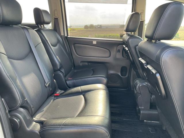 セレナ ハイウェイスター　Ｖセレ＋セーフティＩＩ　ＳＨＶ　両側パワースライドドア　フリップダウンモニター　ＴＶナビ　ＥＴＣ　ＬＥＤライト　プッシュスタート　スマートキー　クルーズコントロール　バックモニター（30枚目）