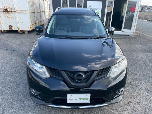 エクストレイル ２０Ｘ　４ＷＤ　レイズＡＷ　サンルール　サンルーフ　パノラマガラスルーフ　外品アルミ　ドラレコ　ＬＥＤヘッドライト　８インチナビ　シートヒーター　ＴＶナビ　バックモニター　ルーフレール（4枚目）