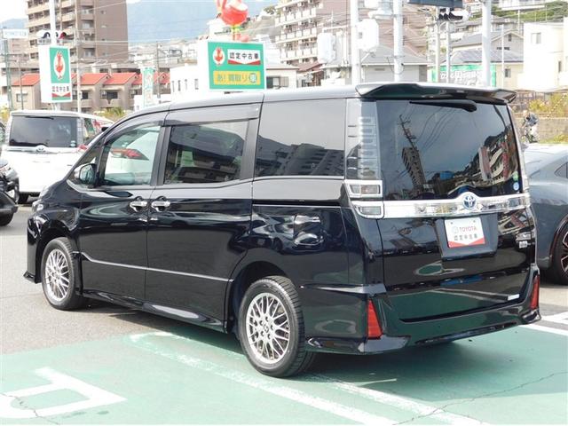 ヴォクシー ハイブリッドZS 煌III フルセグ メモリーナビ DVD再生 ミュージックプレイヤー接続可 後席モニター バックカメラ 衝突被害軽減システム ETC ドラレコ 両側電動スライド LEDヘッドランプ 乗車定員7人 3列シート(5枚目)