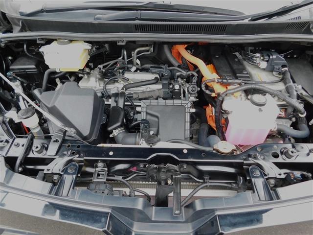 ヴォクシー ハイブリッドZS 煌III フルセグ メモリーナビ DVD再生 ミュージックプレイヤー接続可 後席モニター バックカメラ 衝突被害軽減システム ETC ドラレコ 両側電動スライド LEDヘッドランプ 乗車定員7人 3列シート(9枚目)